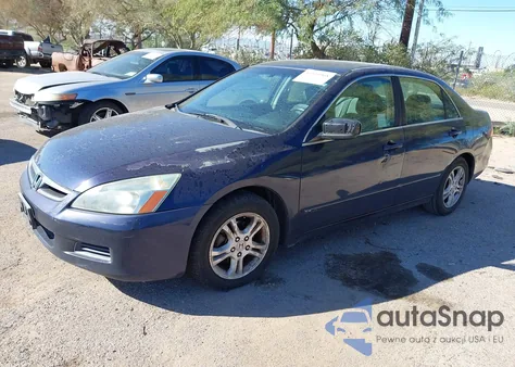 2007 Honda Accord 2.4 Se from USA, damaged, VIN 1HGCM56317A054302